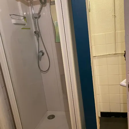 Maisonnette * Aigrefeuille-dʼAunis