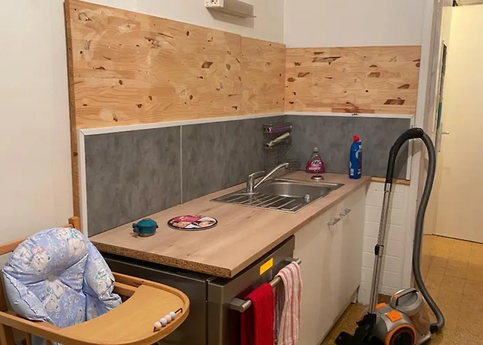 Maisonnette * Aigrefeuille-d'Aunis